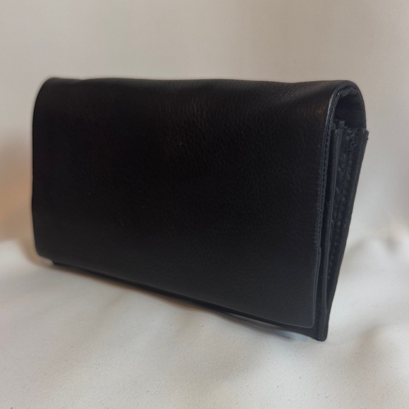 latico Handbags - Latico Eloise Black Leather Zip Wallet “NWT”